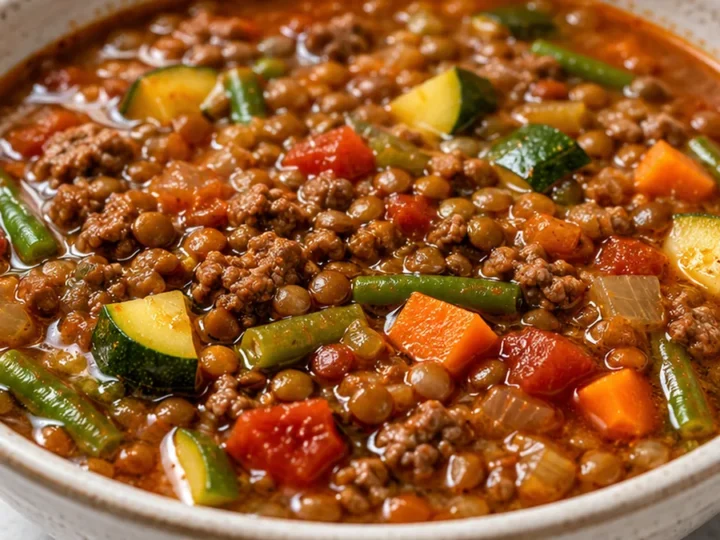 Rich Beef & Lentil Soup: Your Ultimate Comfort Meal!