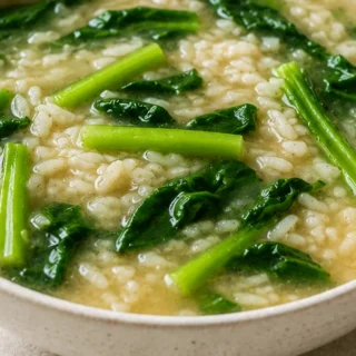 Cozy Chinese Rice Soup Recipe - Rice soup: Make this easy, savory Chinese rice soup in under 30 minutes. Perfect for a comforting and quick meal. Try this flavo